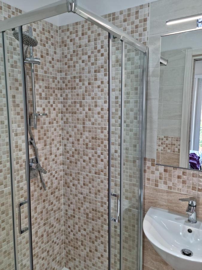 Casa Sofia Apartment กาเอตา ภายนอก รูปภาพ