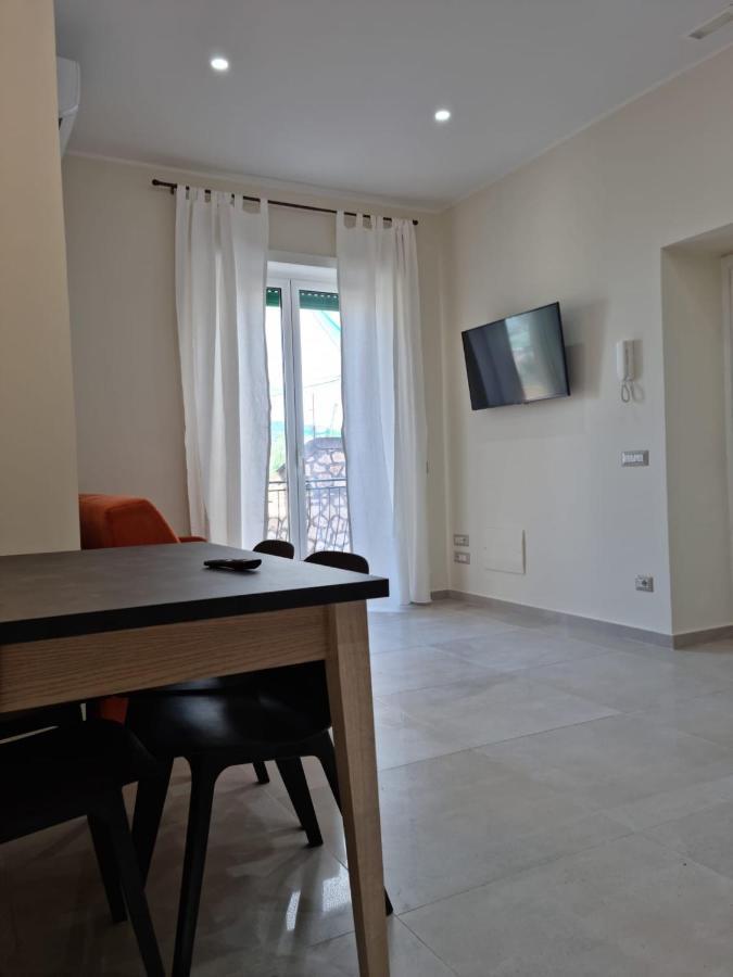 Casa Sofia Apartment กาเอตา ภายนอก รูปภาพ