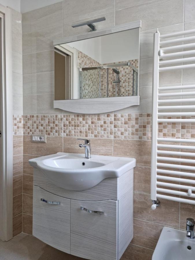 Casa Sofia Apartment กาเอตา ภายนอก รูปภาพ